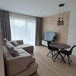 Apartment Cozy Night And Day *