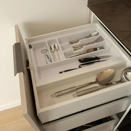 Cozy Night And Day Apartment